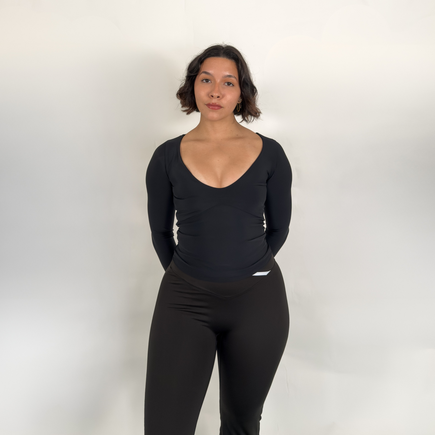 Essential Scoop Neck Long-Sleeve