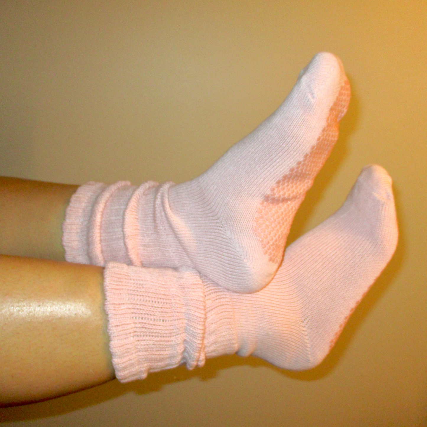 Pilates Slouchy Grip Socks